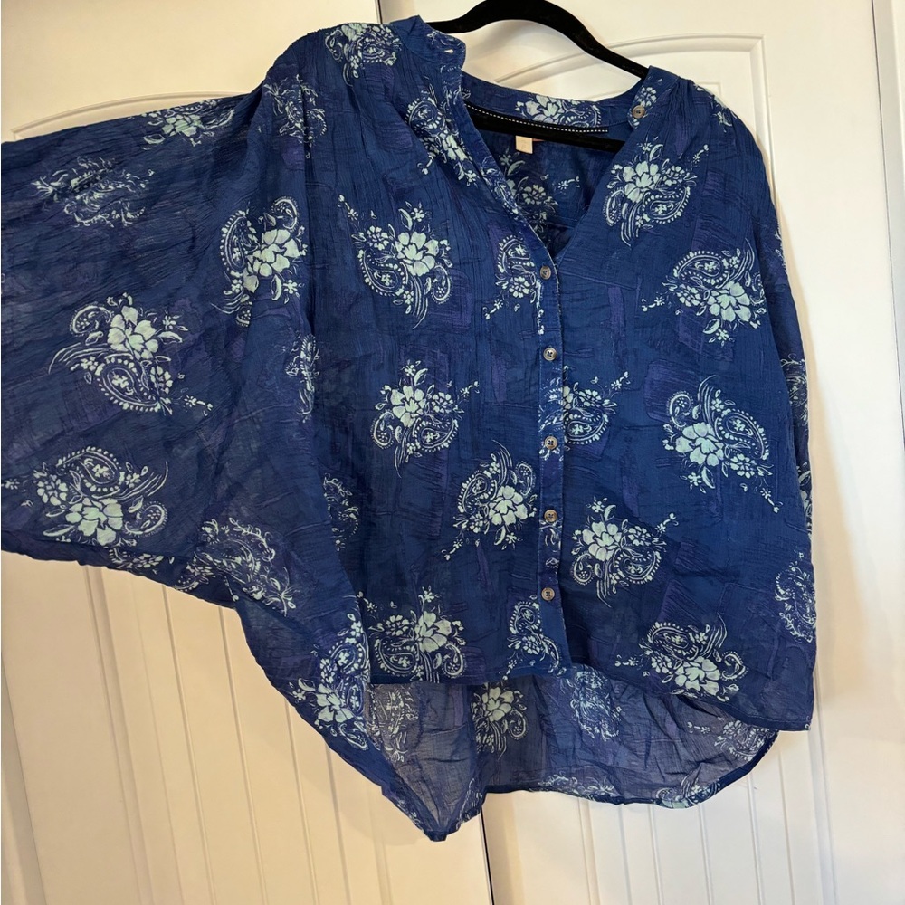 ANTHRO oversized blouse